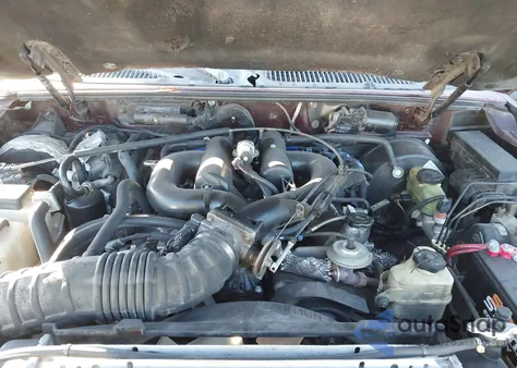 1999 Ford Explorer Eddie Bauer/Limited Edition/Xlt from USA, damaged, VIN 1FMDU32EXXZA17888